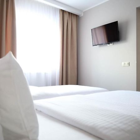 Citi Hotel'S Warszawa-Falenty 拉辛 外观 照片