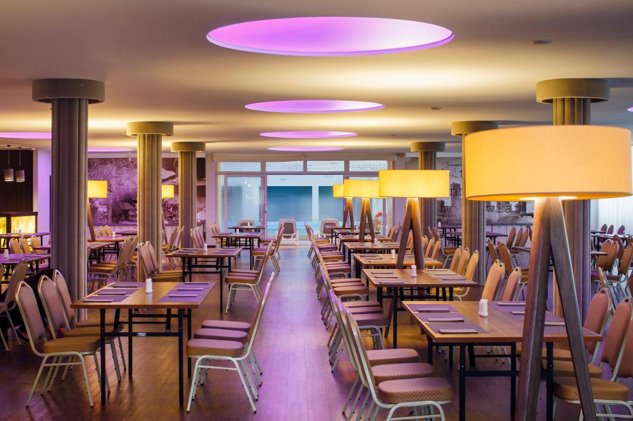 Citi Hotel'S Warszawa-Falenty 拉辛 外观 照片