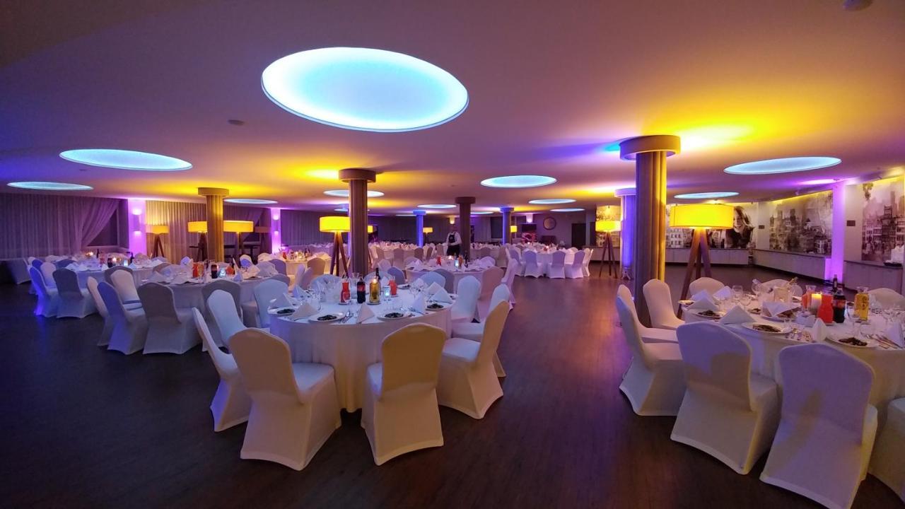 Citi Hotel'S Warszawa-Falenty 拉辛 外观 照片